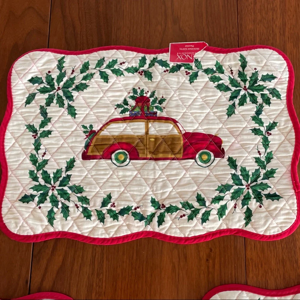 LENOX Holiday Antique Car and Holly Quilted Placemats Red and Green Qty (7)